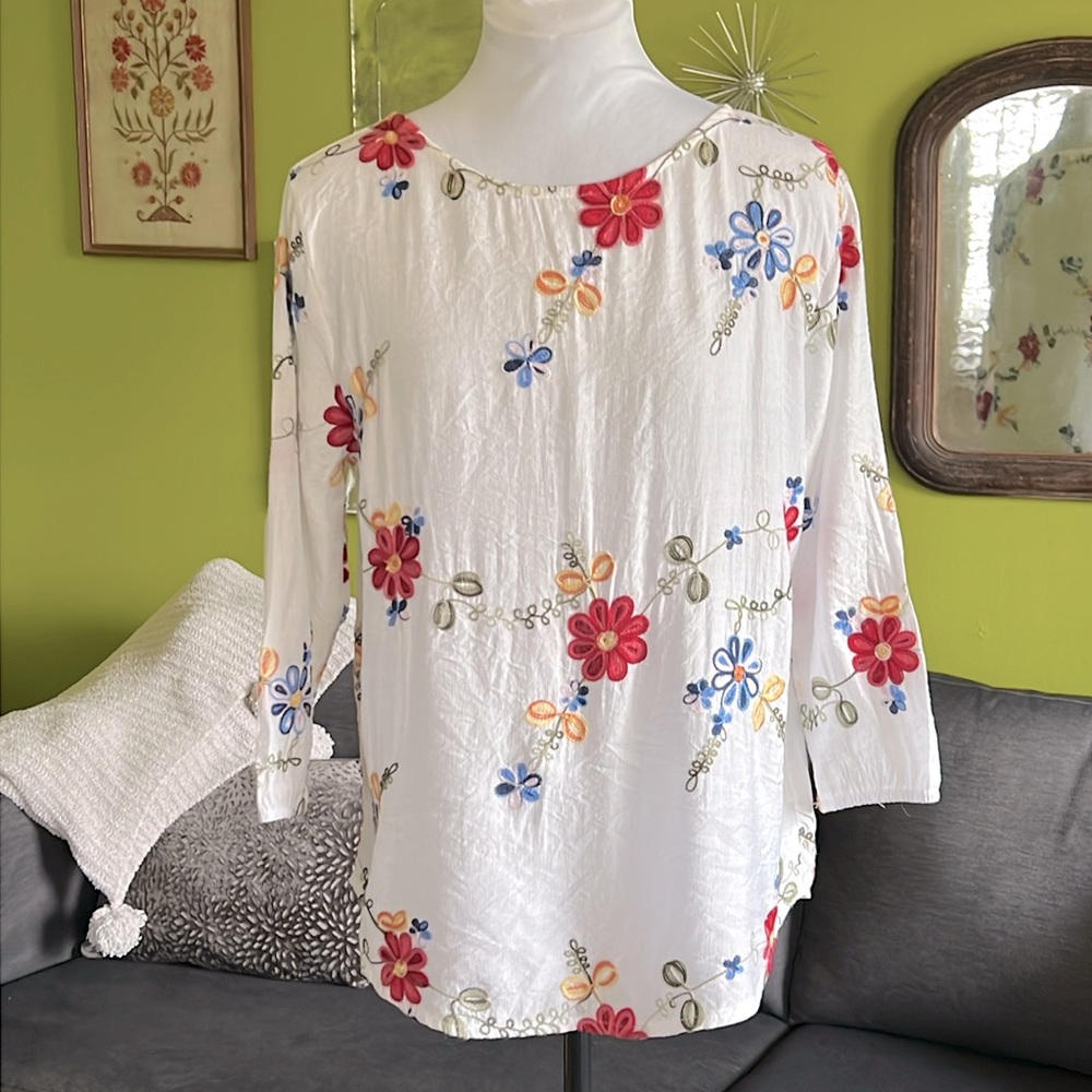 Ana & Rose | Embroidered Blouse | 3/4 Sleeve